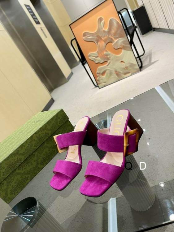 Picture of Gucci Shoes _SKUGuccisz35-407CMGDT01226903